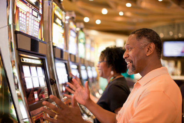 alternatif garuda4d Live Dealer Tables In Real Time
